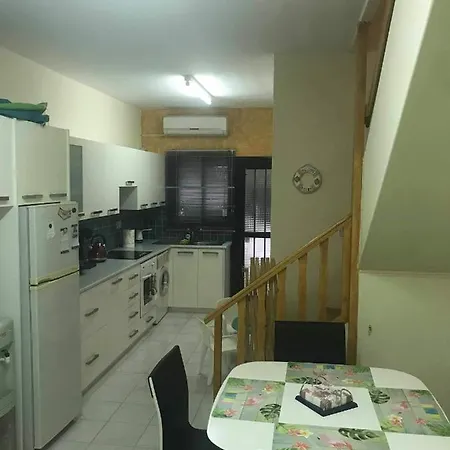 Kapparis Maizonette Feriehus *